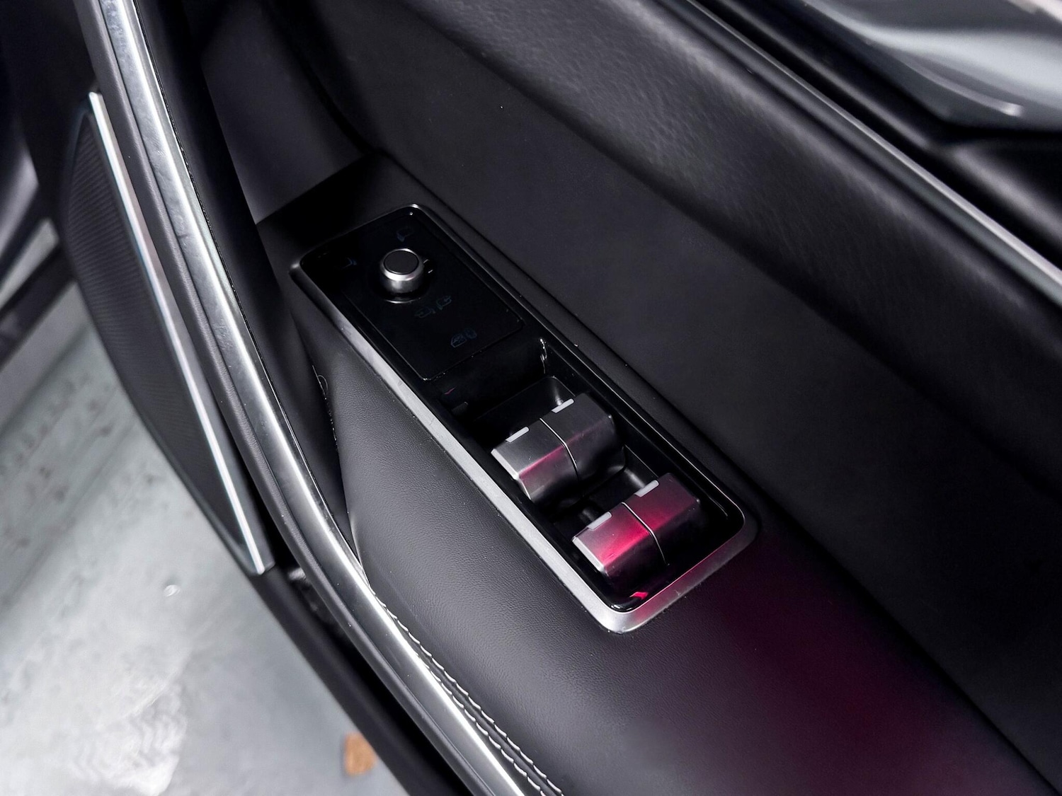 Used Jaguar F-Pace 2024 for sale - 76561863: Photo 17