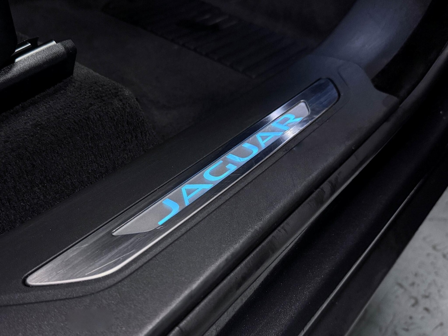 Used Jaguar F-Pace 2024 for sale - 76561863: Photo 19