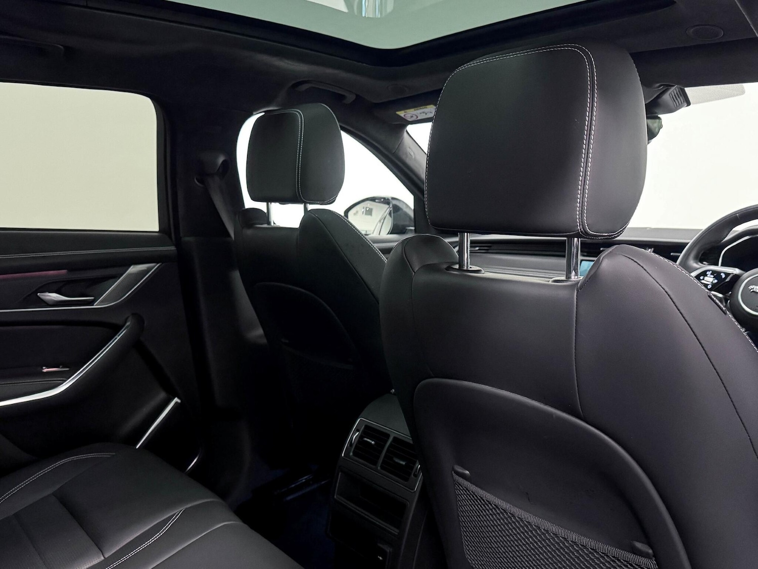 Used Jaguar F-Pace 2024 for sale - 76561863: Photo 27