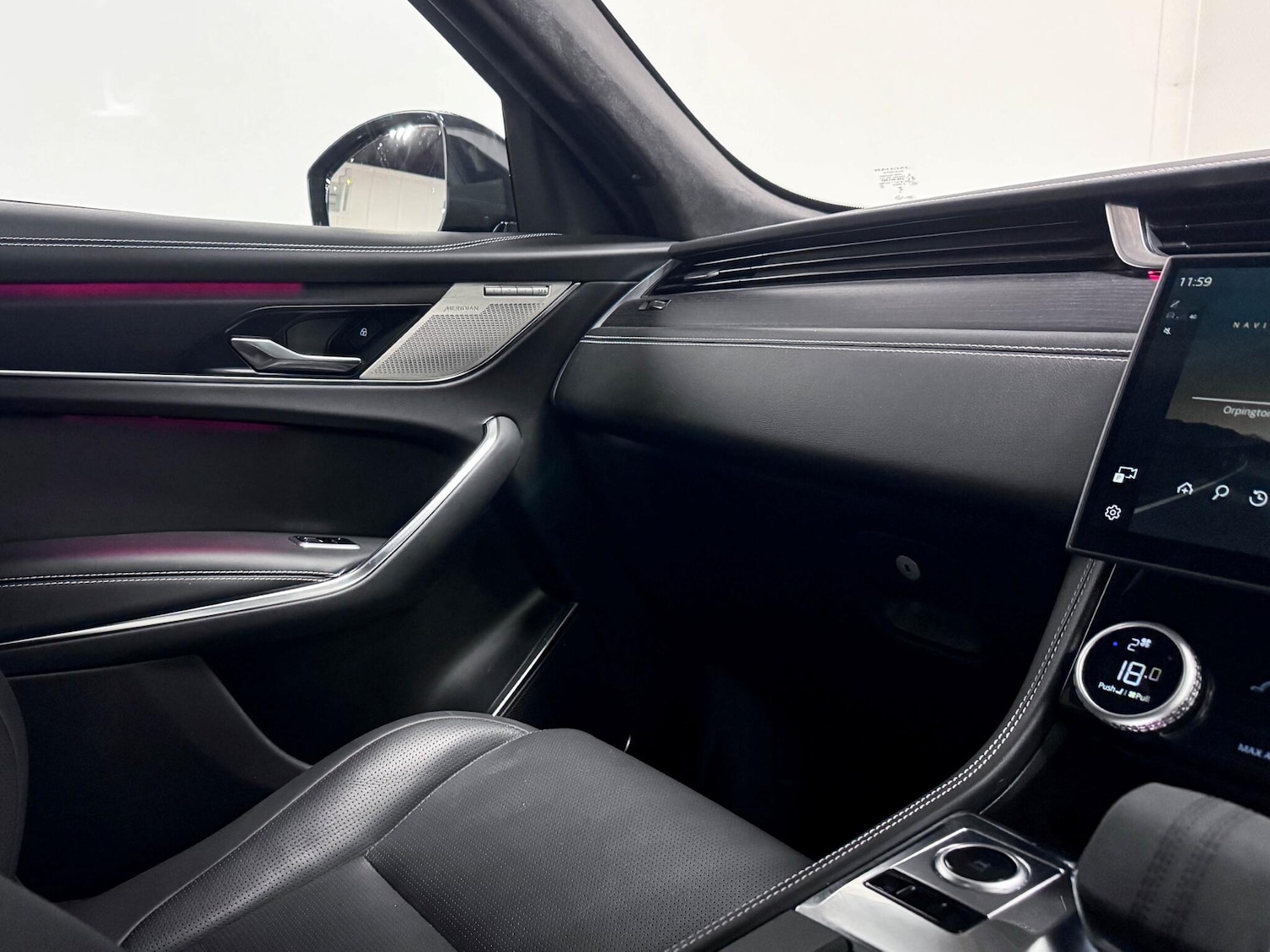 Used Jaguar F-Pace 2024 for sale - 76561863: Photo 29