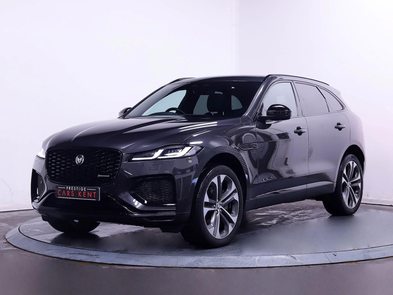 Used Jaguar F-Pace 2024 for sale - 76561863: Photo 6