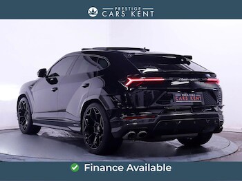 Used Lamborghini Urus 2023 for sale - 76561549: Photo