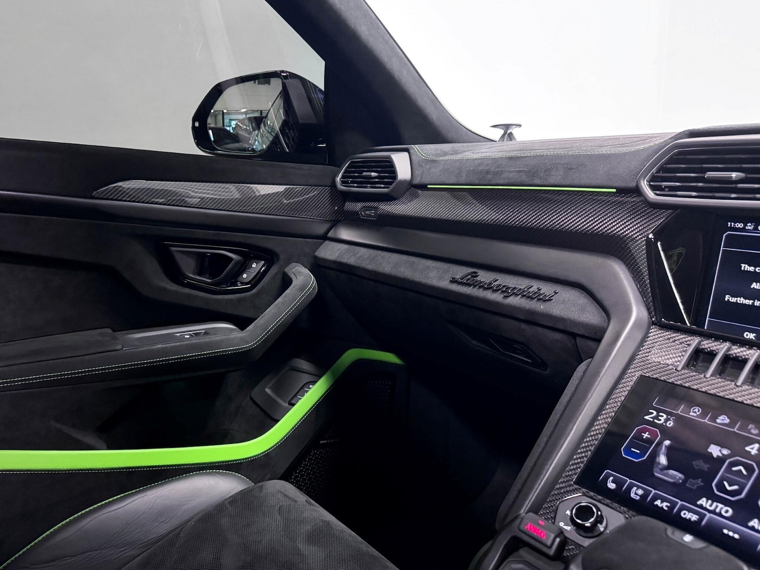 Used Lamborghini Urus for sale - 76561549: Photo 41