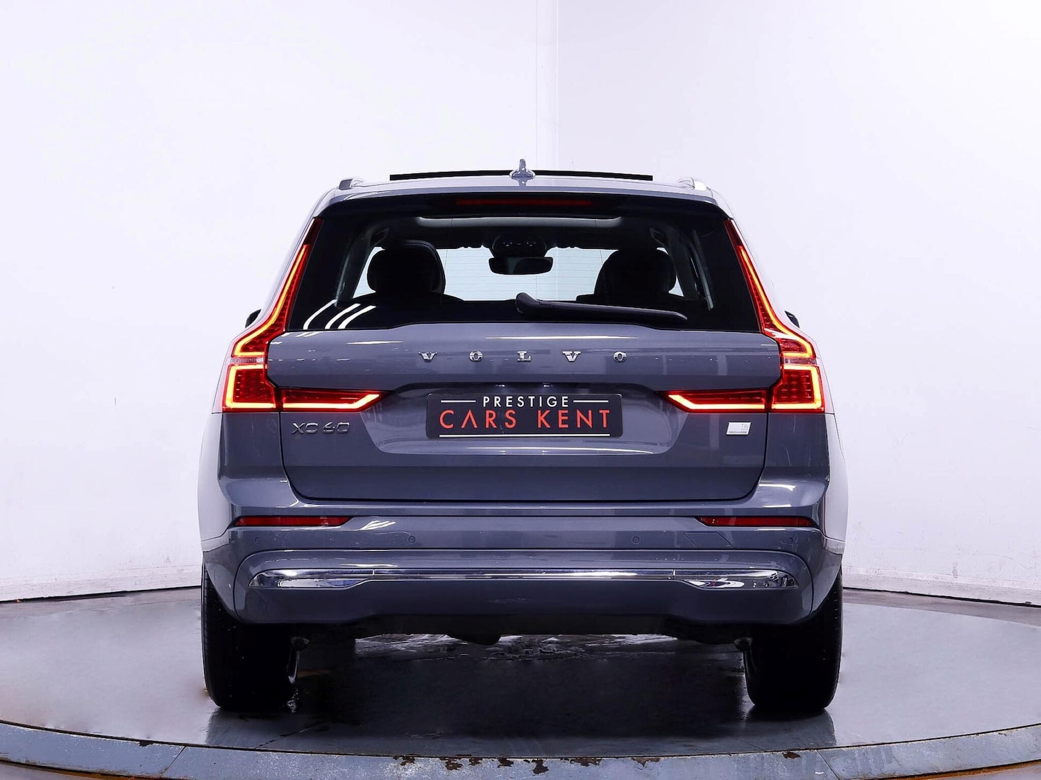 Used Volvo XC60 2022 for sale - 77143014: Photo 11