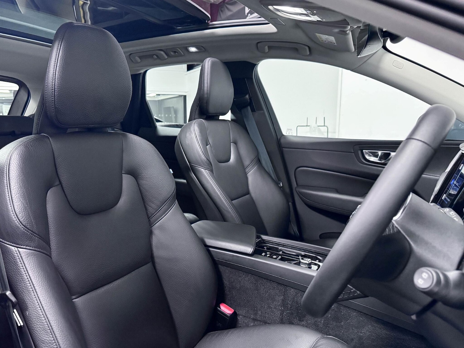 Used Volvo XC60 2022 for sale - 77143014: Photo 21