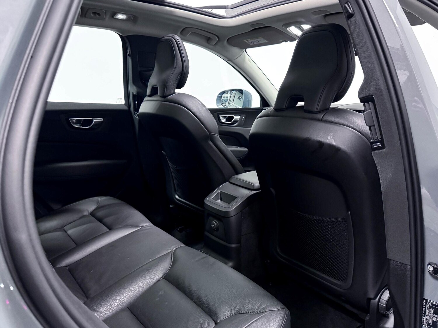 Used Volvo XC60 2022 for sale - 77143014: Photo 23