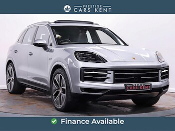 Used Porsche Cayenne 2024 for sale - 77737994: Photo