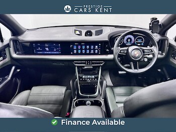 Used Porsche Cayenne 2024 for sale - 77737994: Photo