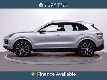 Used Porsche Cayenne 2024 for sale - 77737994: Photo