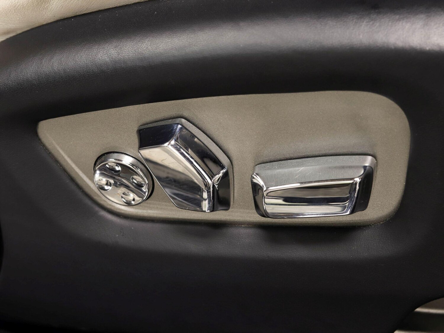 Used Rolls-Royce Silver Dawn for sale - 77671263: Photo 26