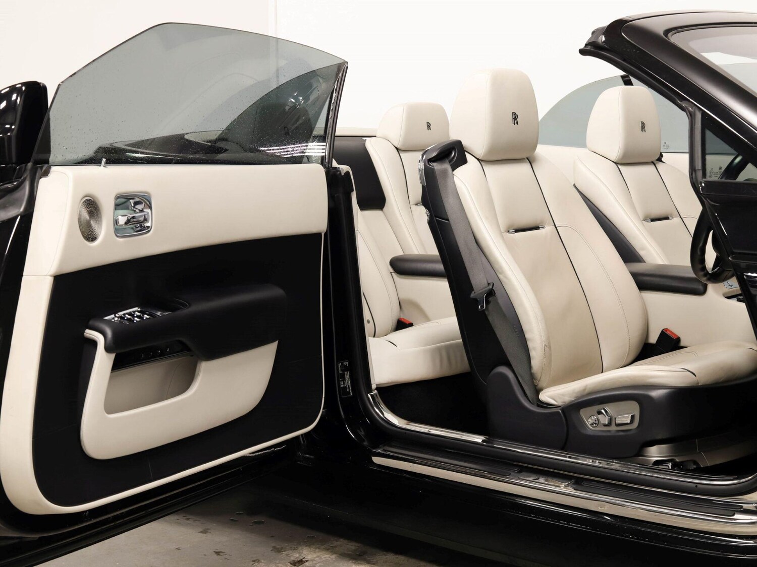 Used Rolls-Royce Silver Dawn 2016 for sale - 77671263: Photo 91