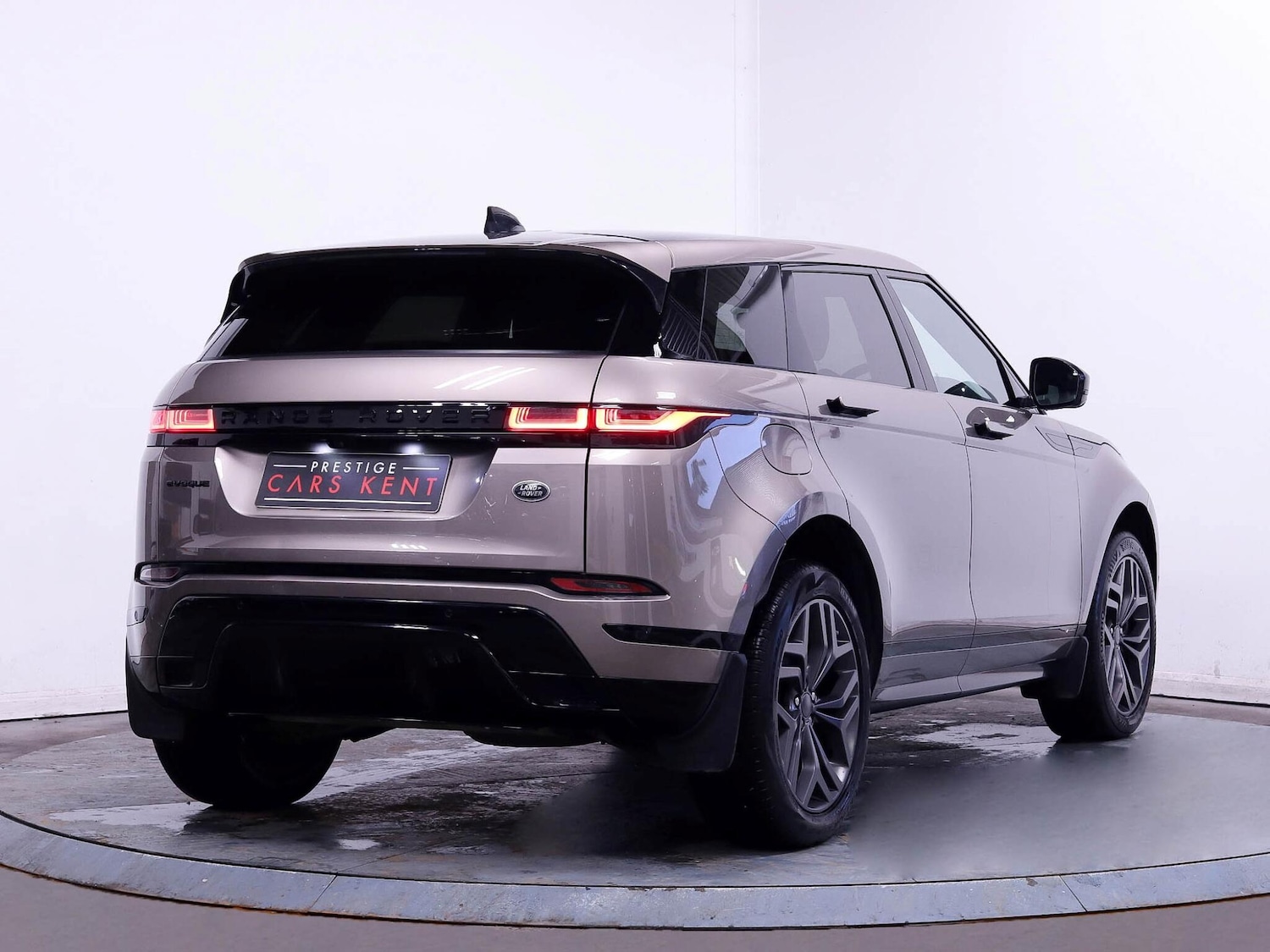 Used Land Rover Range Rover Evoque 2021 for sale - 77028919: Photo 9