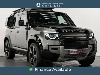 Used Land Rover Defender 2021 for sale - 79508611: Photo