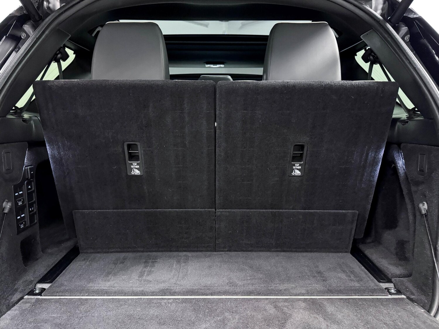 Used Land Rover Discovery 2022 for sale - 76886911: Photo 14