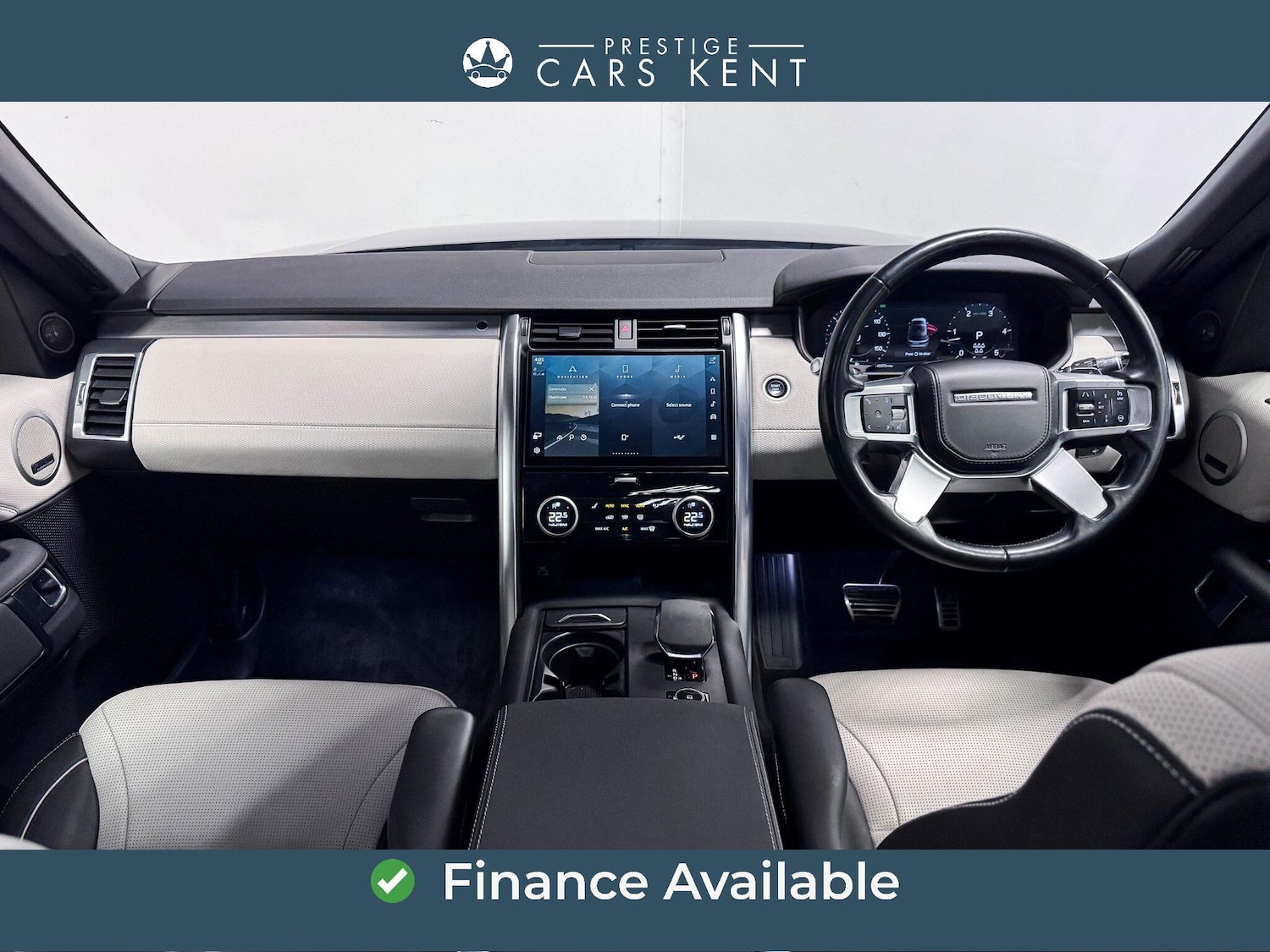 Used Land Rover Discovery 2022 for sale - 76886911: Photo 2