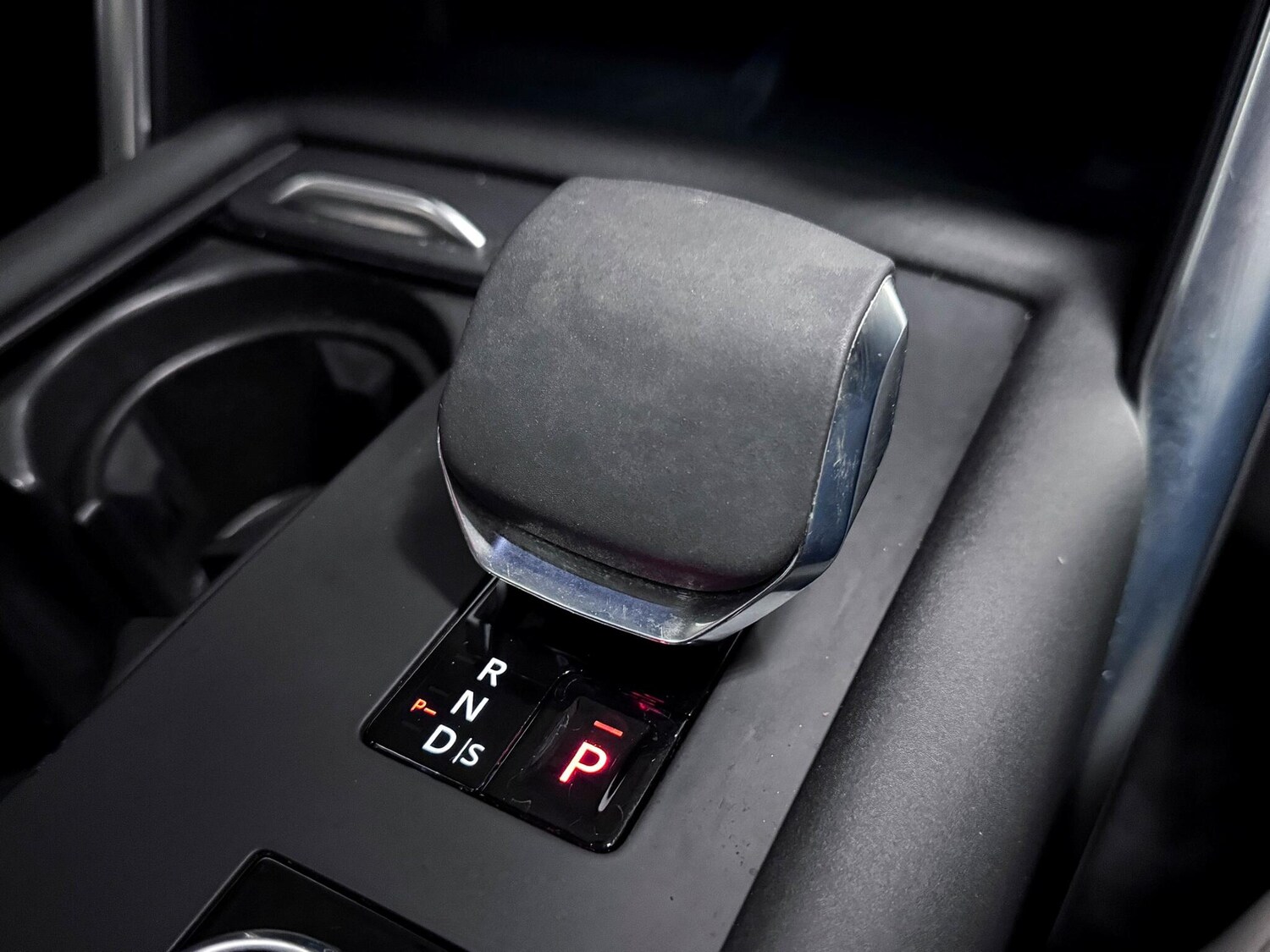 Used Land Rover Discovery 2022 for sale - 76886911: Photo 36