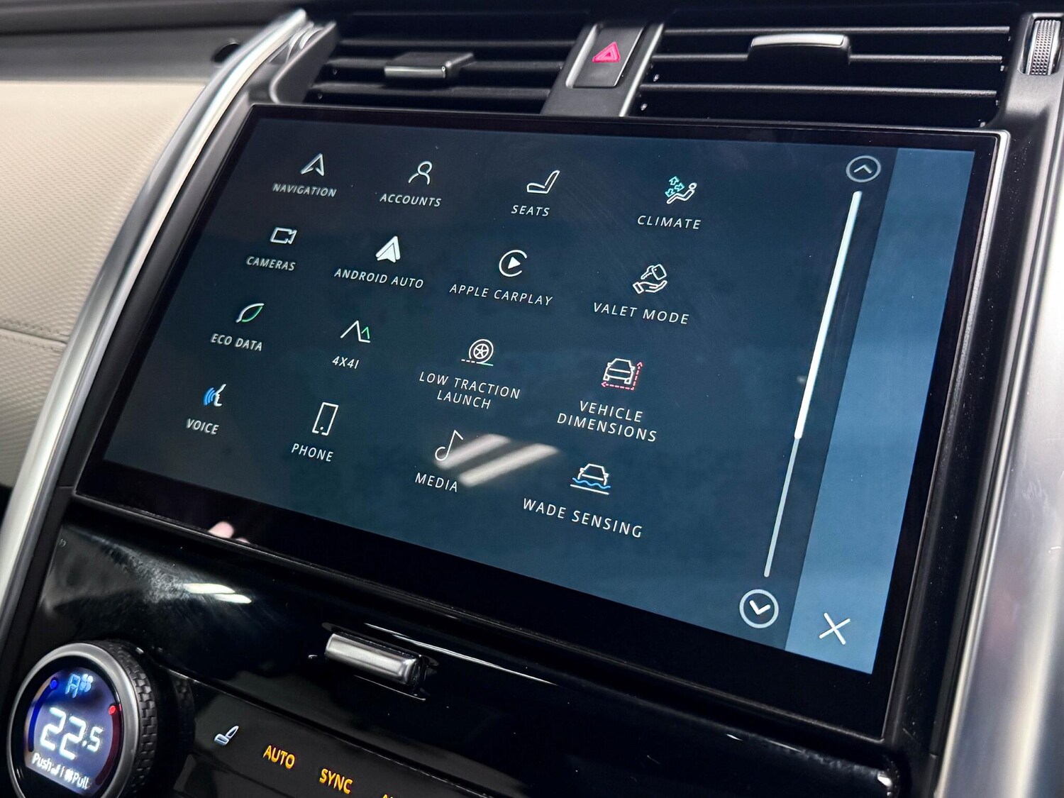 Used Land Rover Discovery 2022 for sale - 76886911: Photo 48