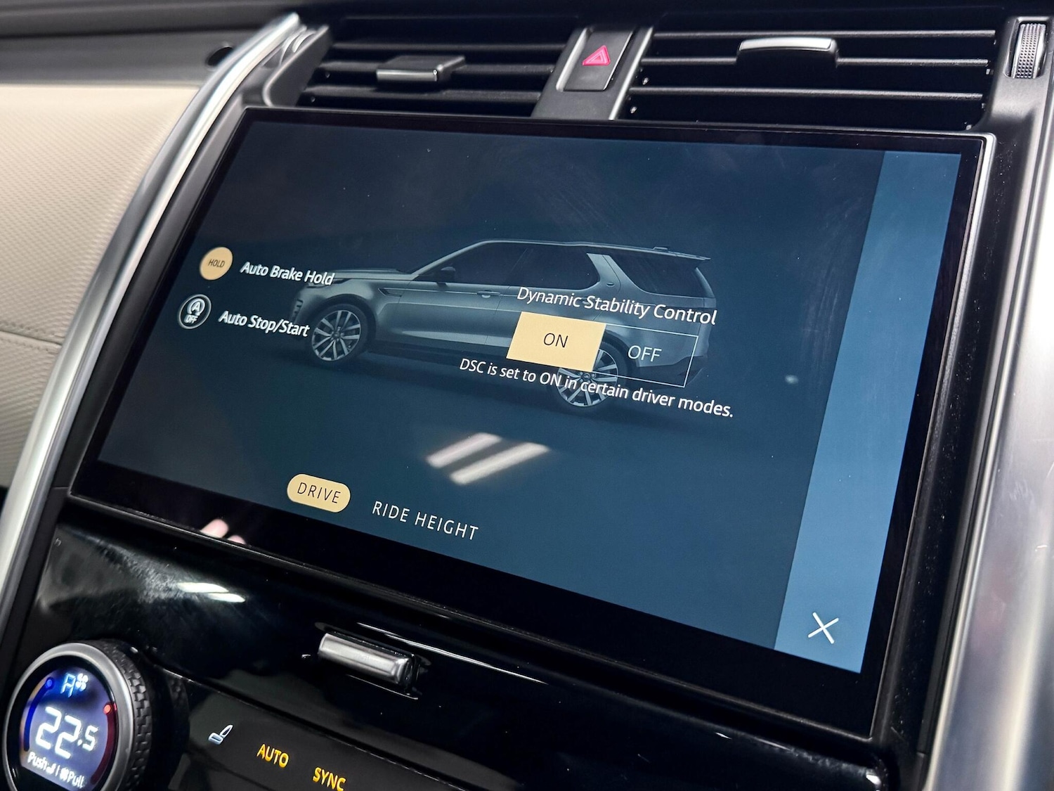 Used Land Rover Discovery 2022 for sale - 76886911: Photo 59