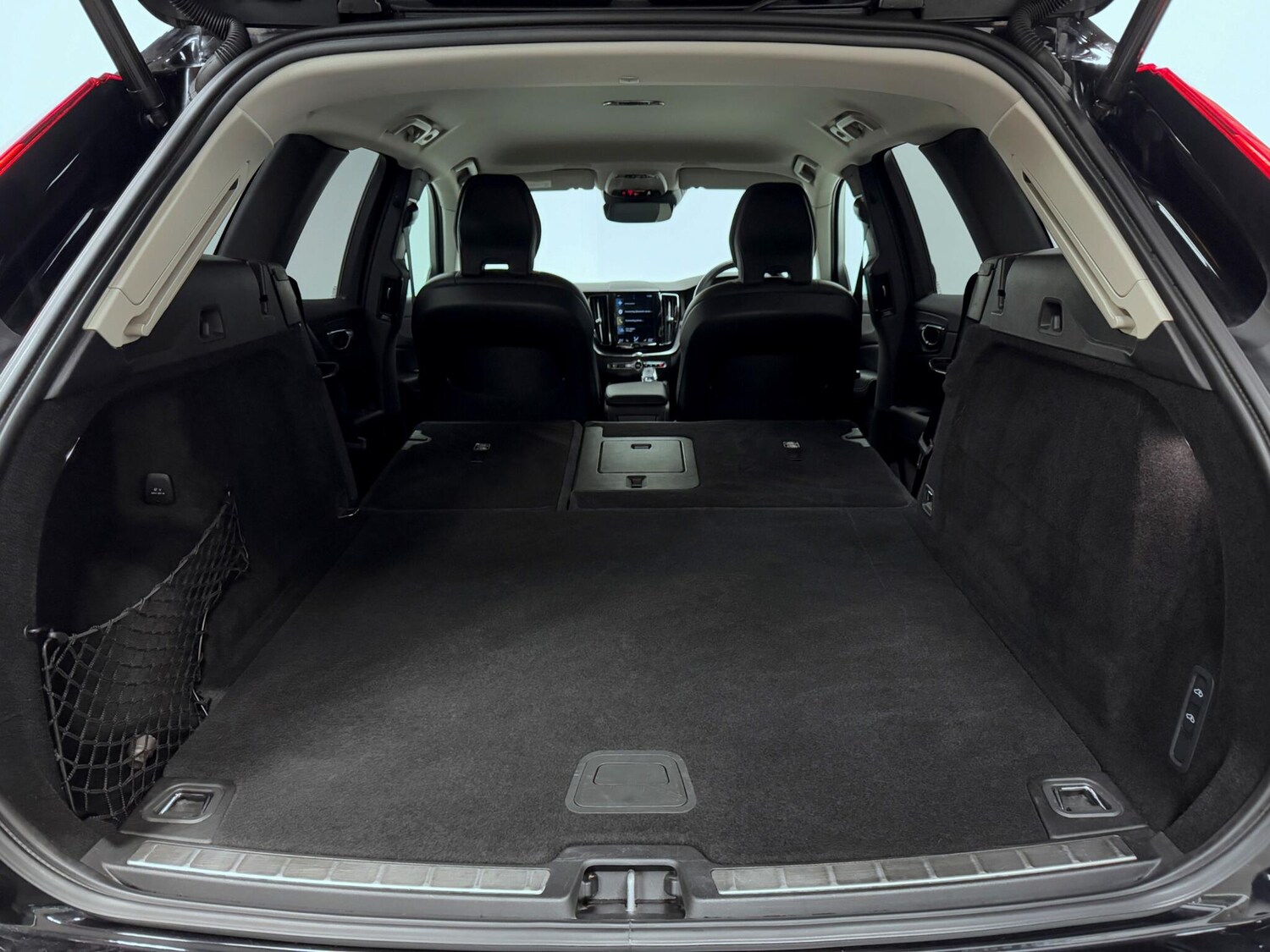 Used Volvo XC60 2021 for sale - 76189126: Photo 14