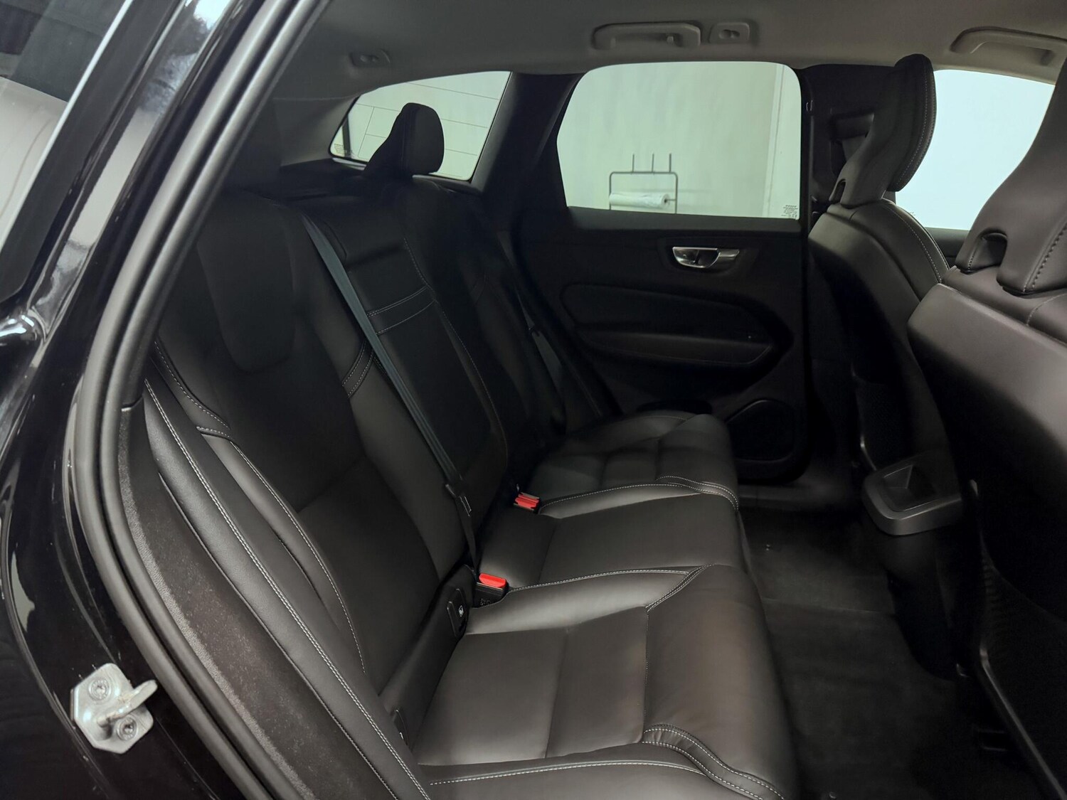 Used Volvo XC60 2021 for sale - 76189126: Photo 26