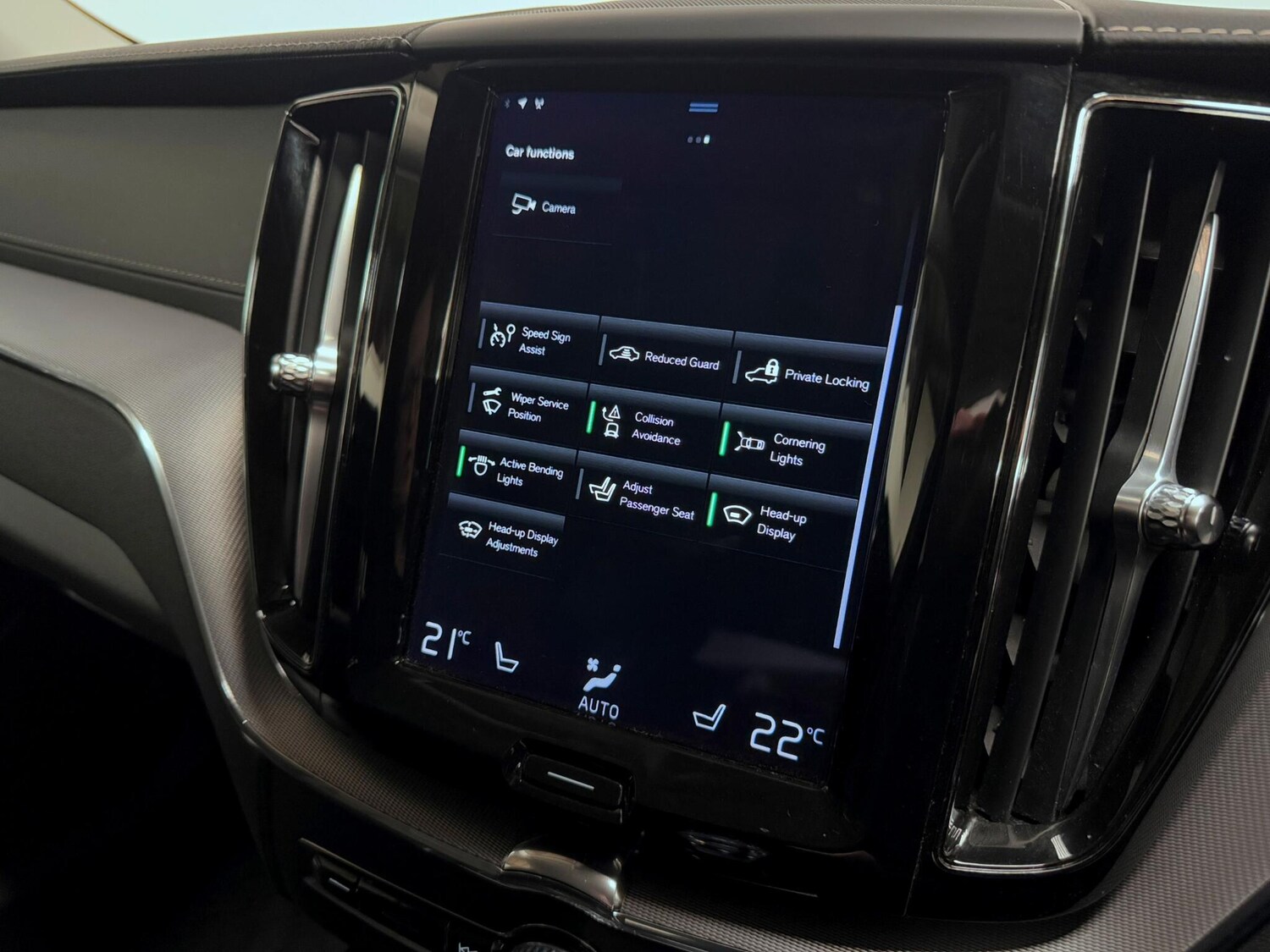 Used Volvo XC60 2021 for sale - 76189126: Photo 47