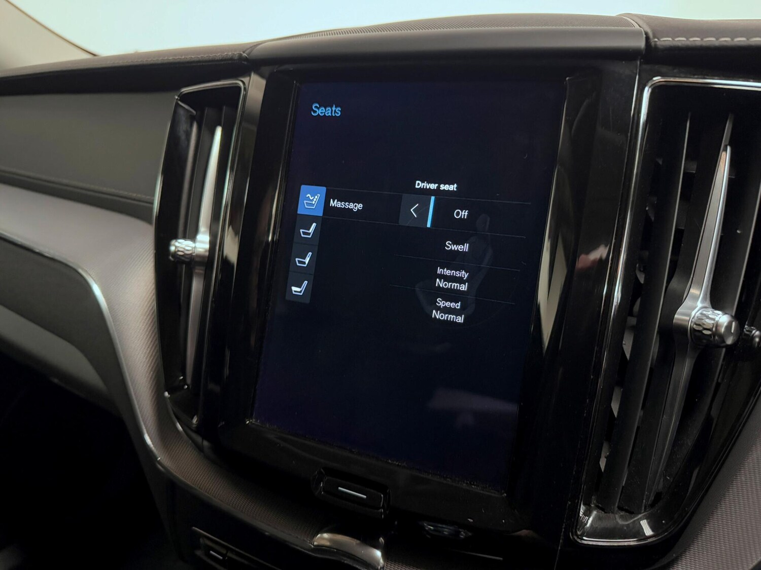 Used Volvo XC60 2021 for sale - 76189126: Photo 49