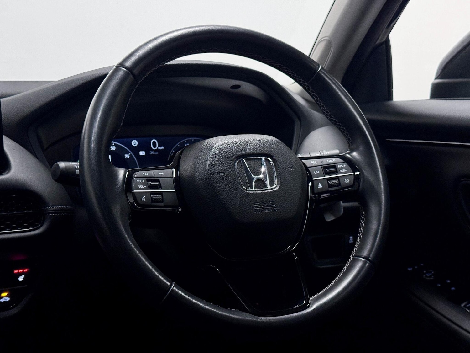 Used Honda ZR-V 2024 for sale - 76765428: Photo 31