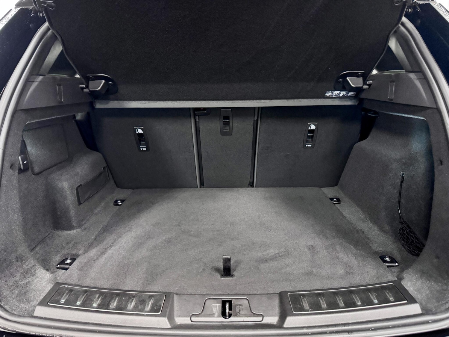 Used Land Rover Range Rover Evoque 2024 for sale - 77585610: Photo 12