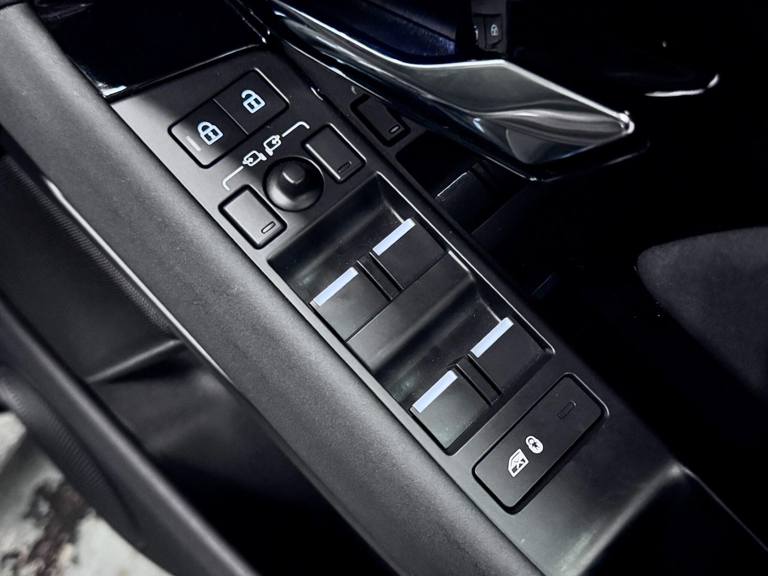 Used Land Rover Range Rover Evoque 2024 for sale - 77585610: Photo 16