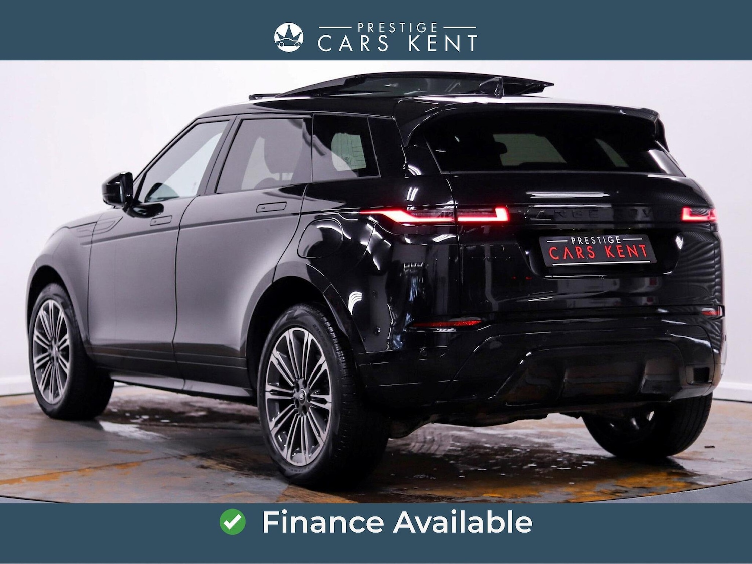 Used Land Rover Range Rover Evoque 2024 for sale - 77585610: Photo 3