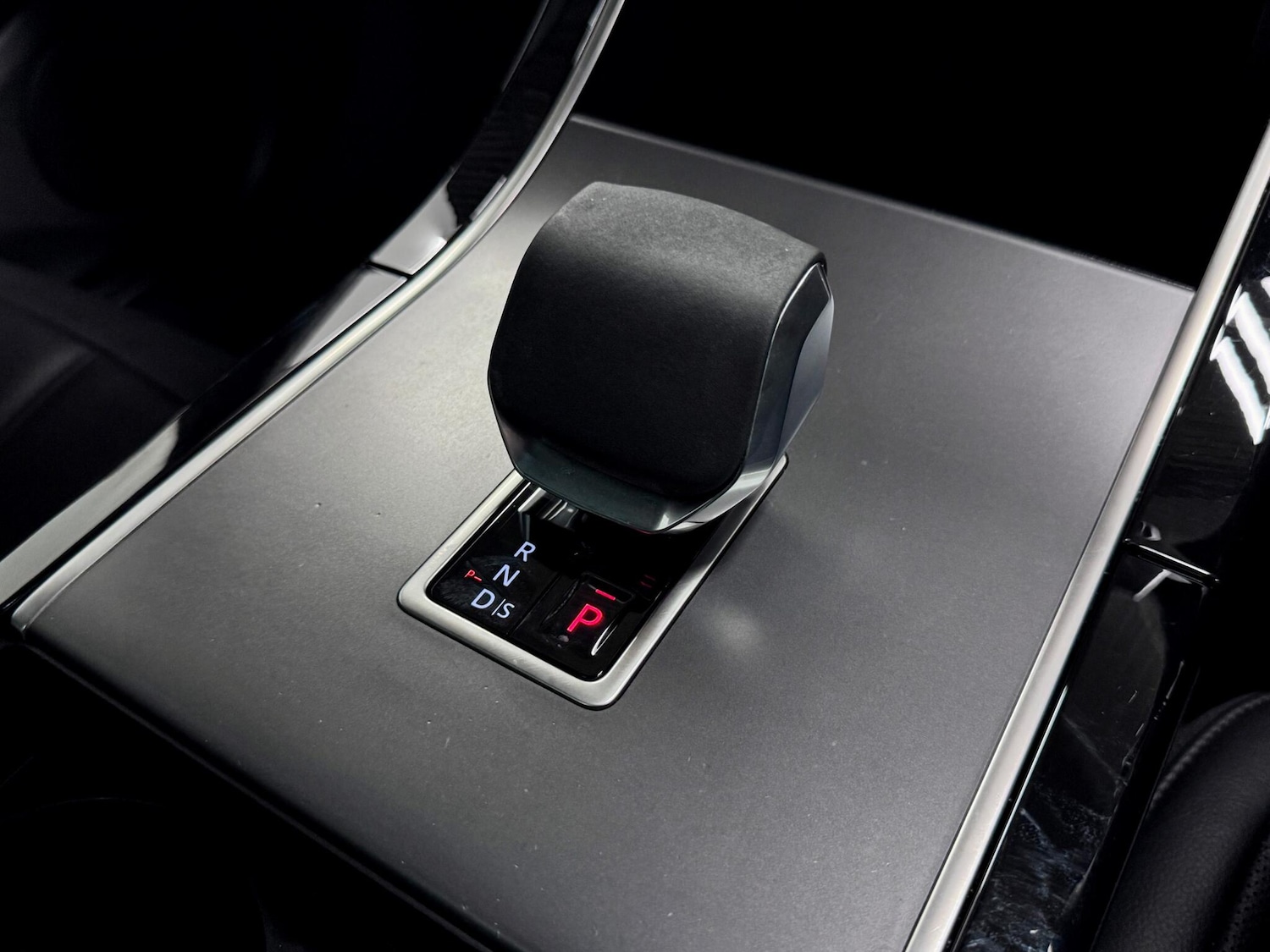 Used Land Rover Range Rover Evoque 2024 for sale - 77585610: Photo 35