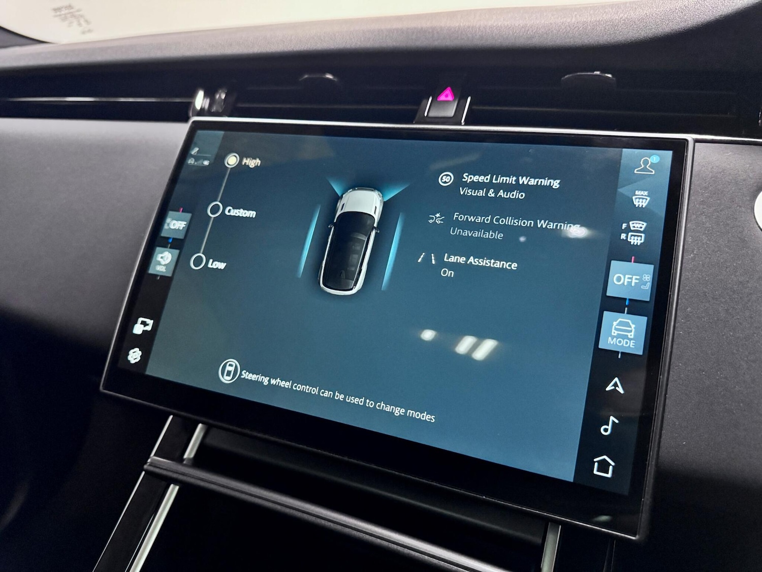 Used Land Rover Range Rover Evoque 2024 for sale - 77585610: Photo 46