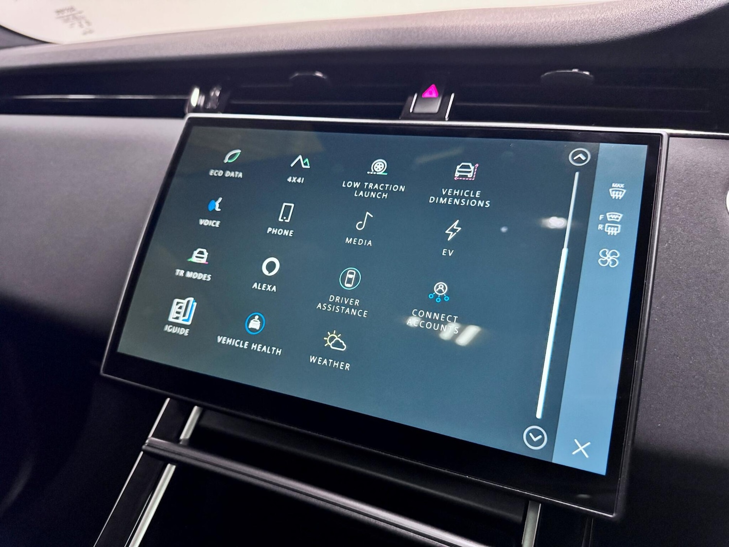 Used Land Rover Range Rover Evoque 2024 for sale - 77585610: Photo 47