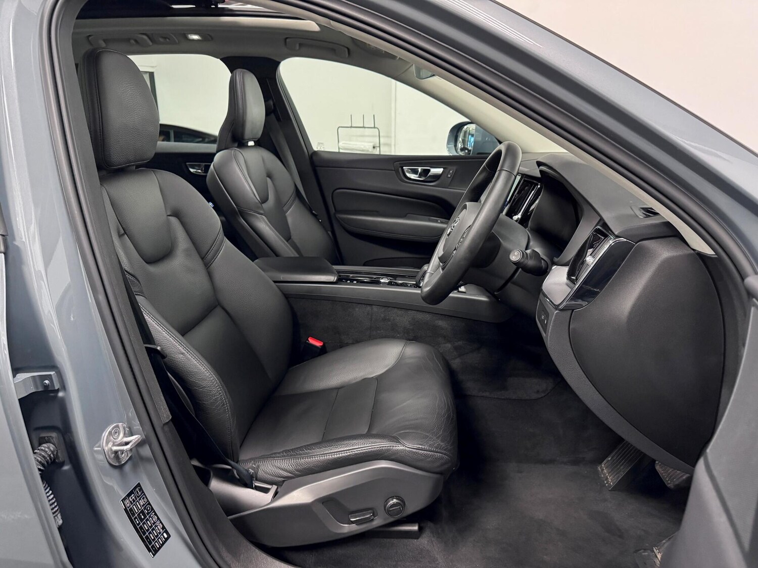 Used Volvo XC60 2022 for sale - 77191618: Photo 19