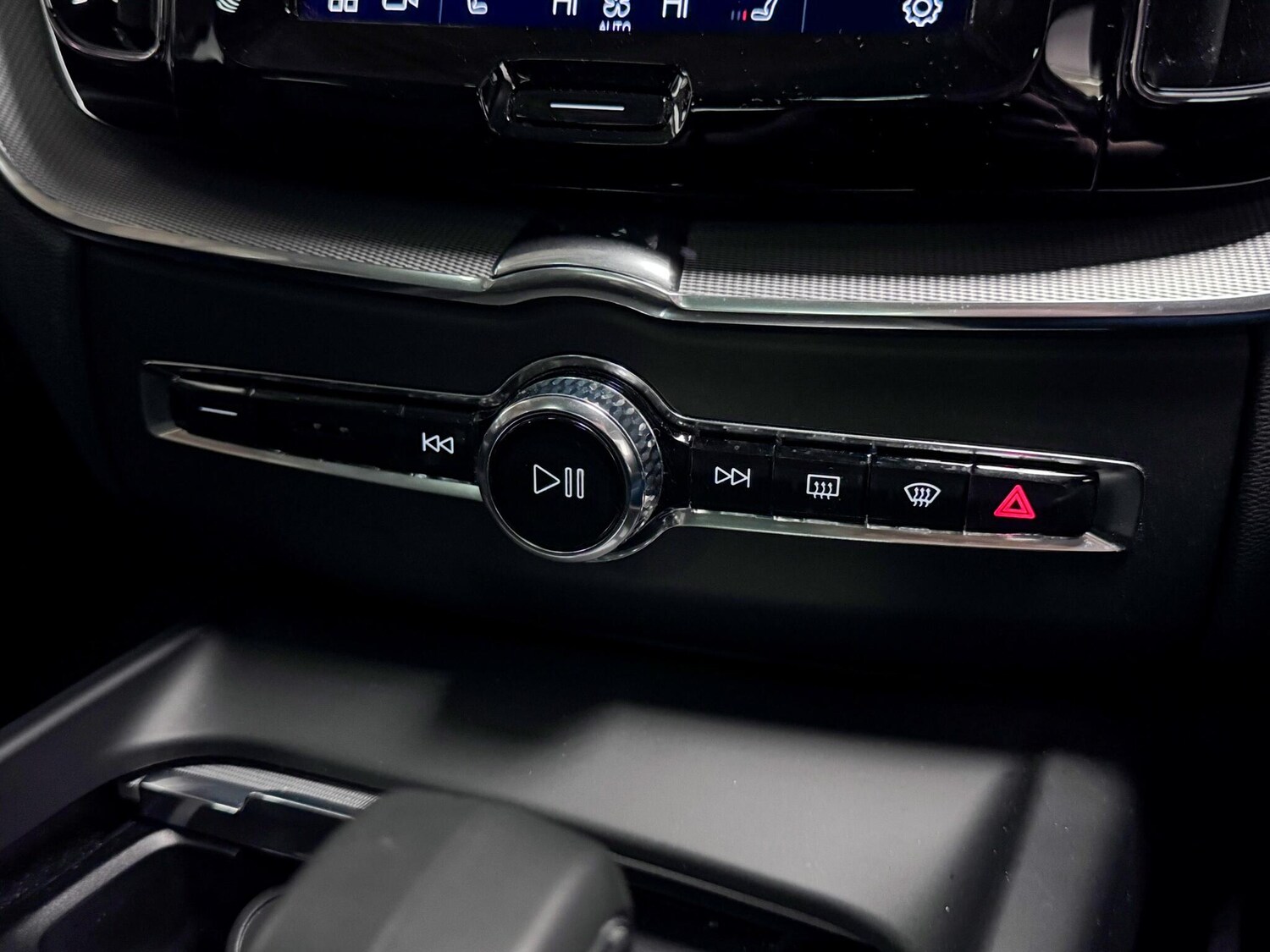 Used Volvo XC60 2022 for sale - 77191618: Photo 30