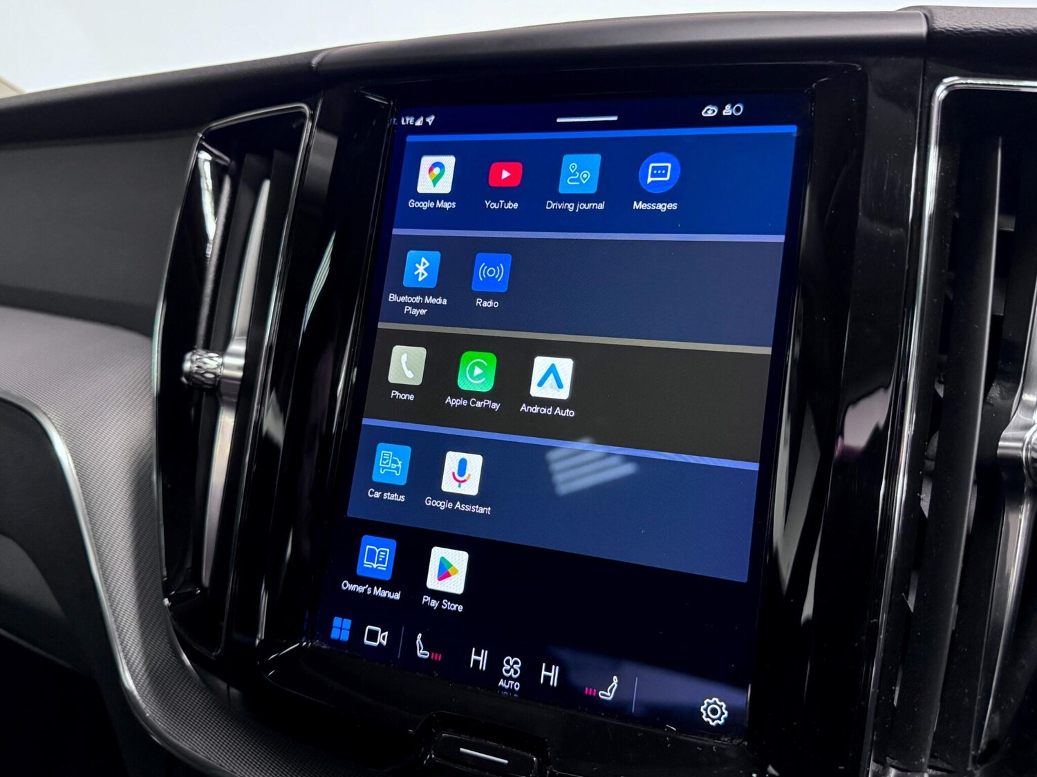 Used Volvo XC60 2022 for sale - 77191618: Photo 37