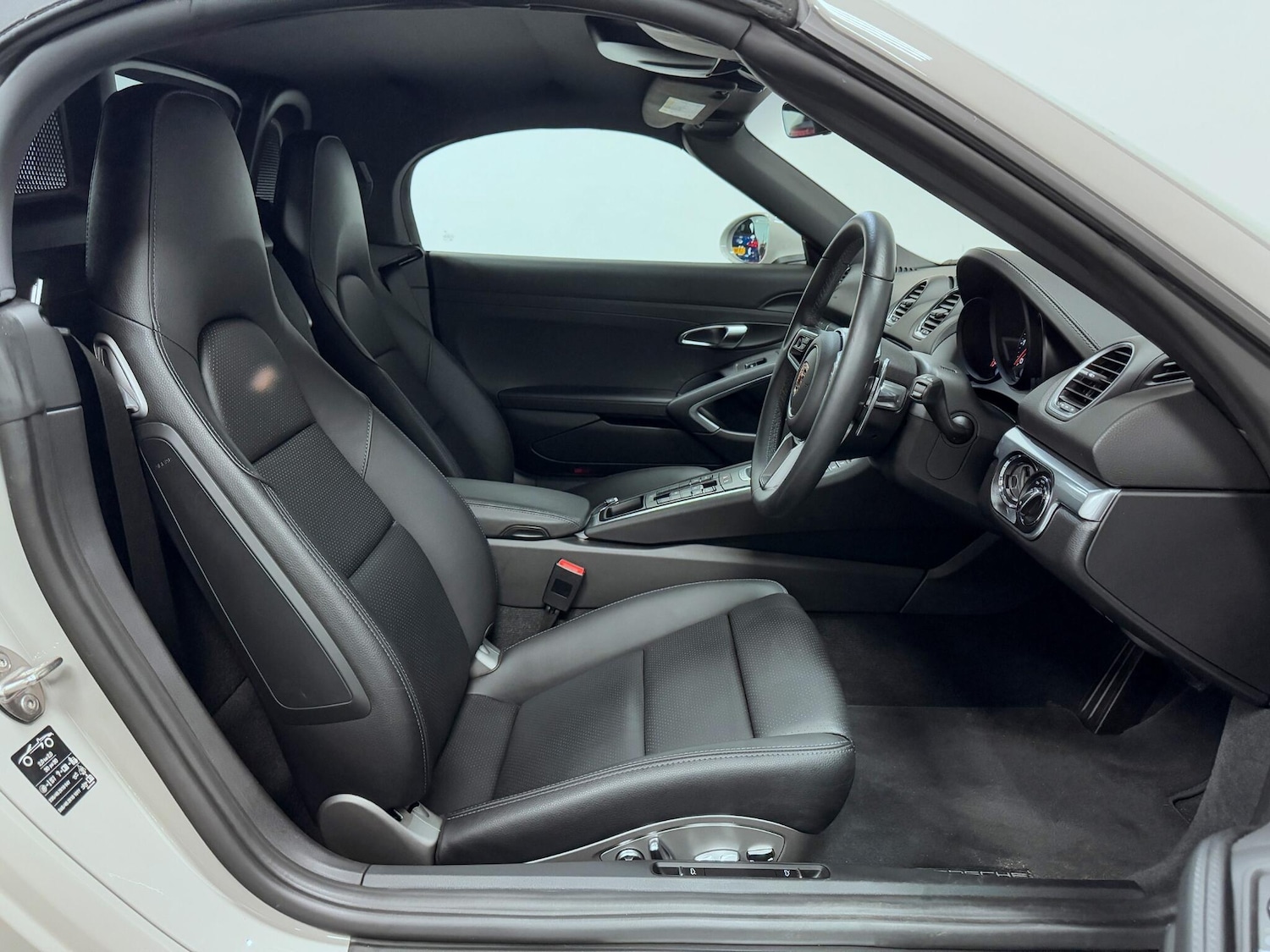 Used Porsche 718 Boxster 2024 for sale - 77467929: Photo 21