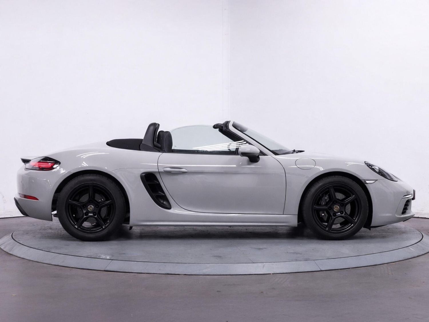 Used Porsche 718 Boxster 2024 for sale - 77467929: Photo 9