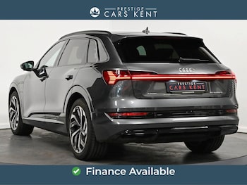 Used Audi e-tron 2023 for sale - 79133015: Photo