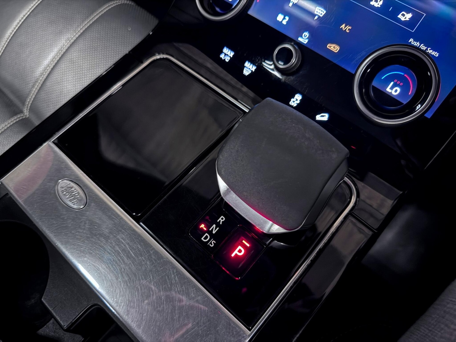 Used Land Rover Range Rover Velar 2021 for sale - 76786824: Photo 30