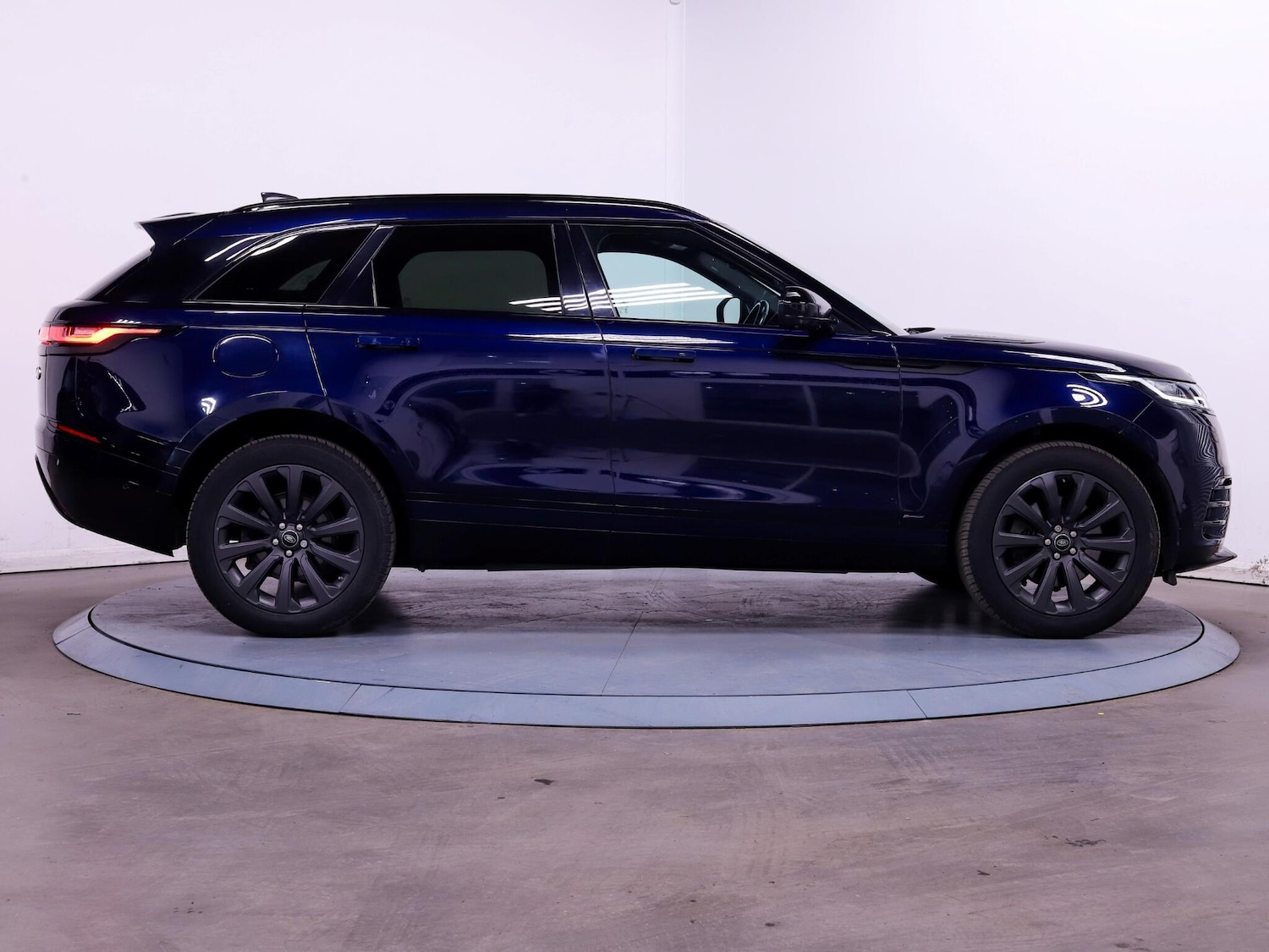 Used Land Rover Range Rover Velar 2021 for sale - 76786824: Photo 8