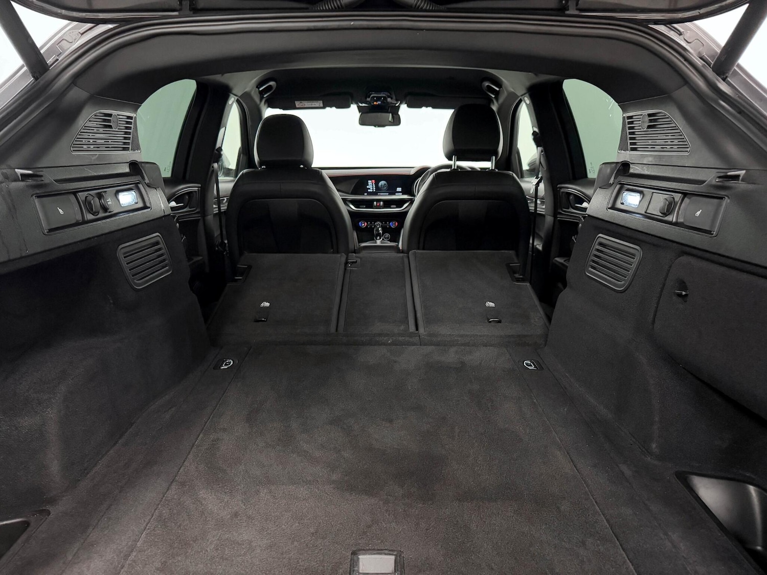 Used Alfa Romeo Stelvio 2020 for sale - 76239914: Photo 14