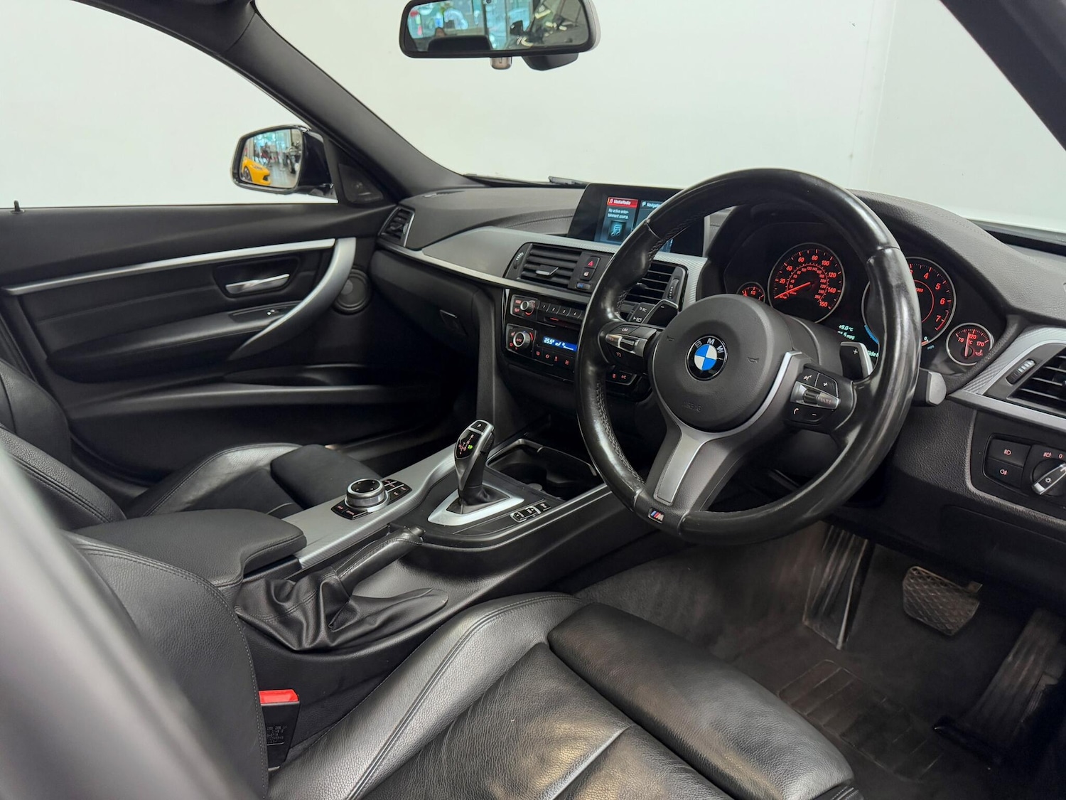 Used BMW 3 Series 2019 for sale - 76388122: Photo 18