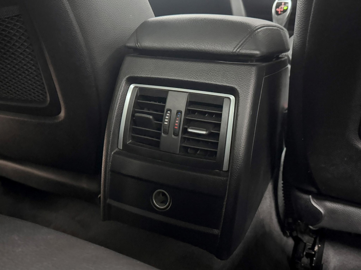 Used BMW 3 Series 2019 for sale - 76388122: Photo 24