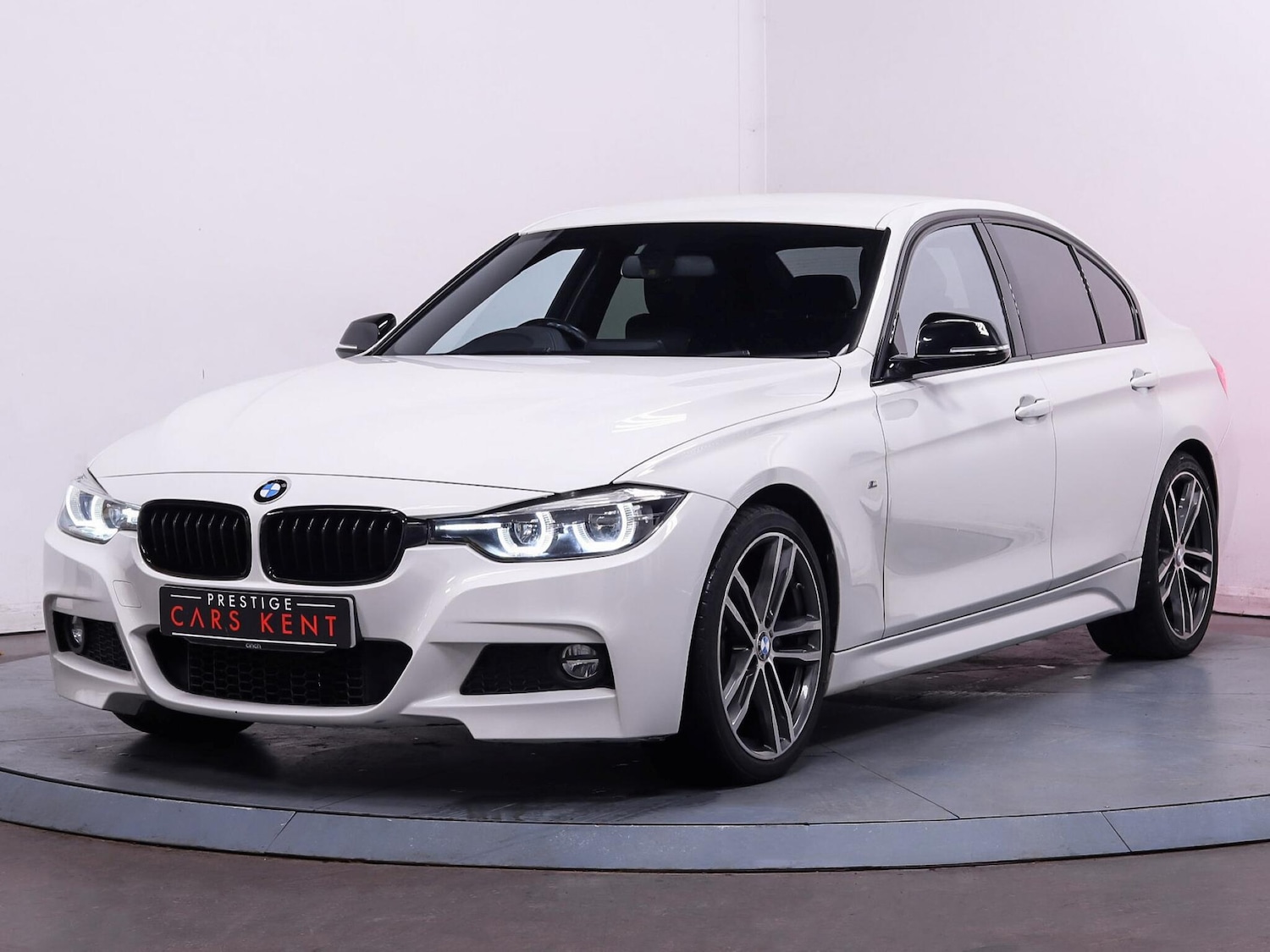 Used BMW 3 Series 2019 for sale - 76388122: Photo 6