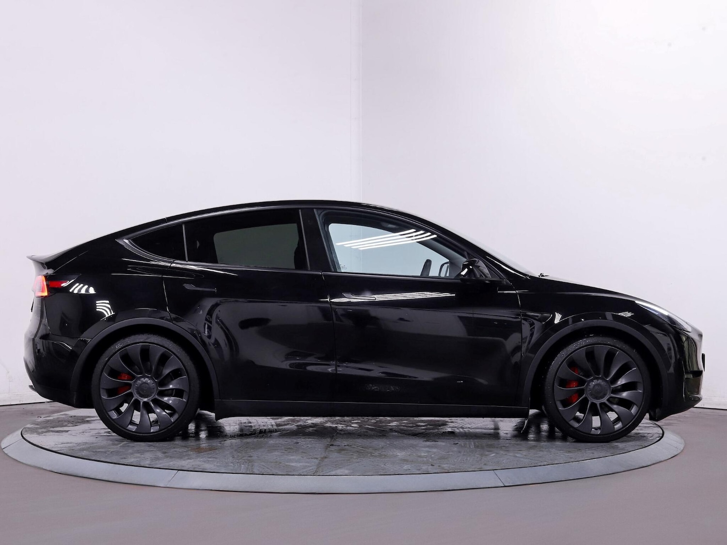 Used Tesla Model Y 2022 for sale - 76913255: Photo 8
