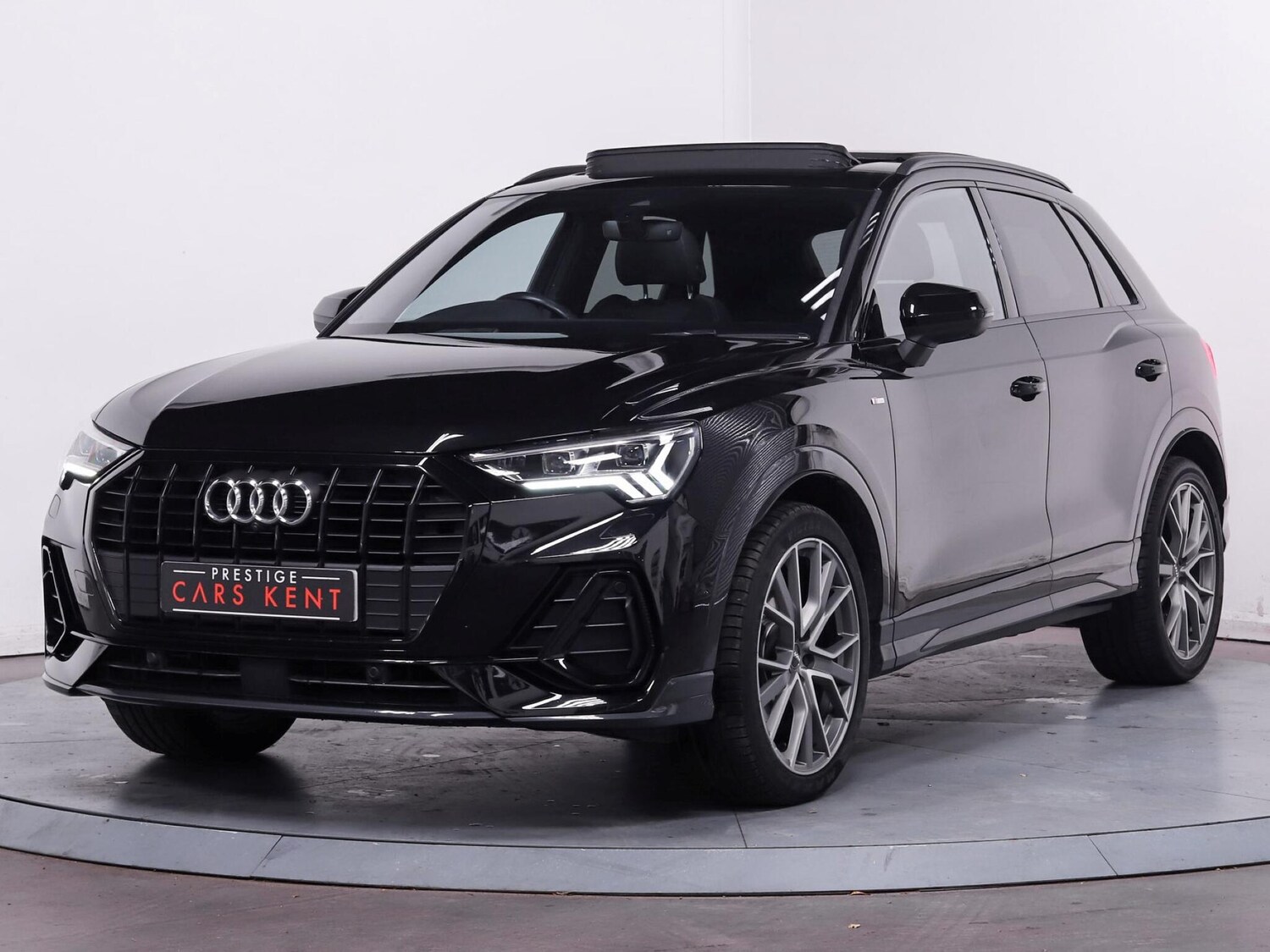 Used Audi Q3 2020 for sale - 76072240: Photo 6