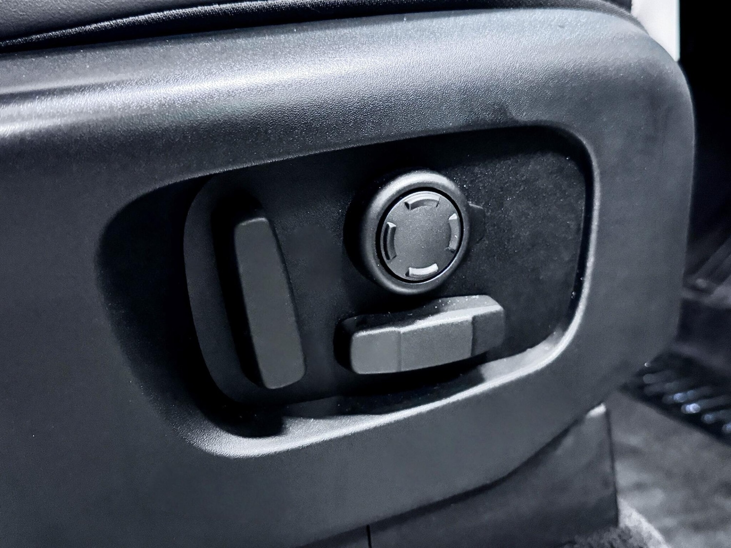 Used Land Rover Discovery 2021 for sale - 77411859: Photo 22