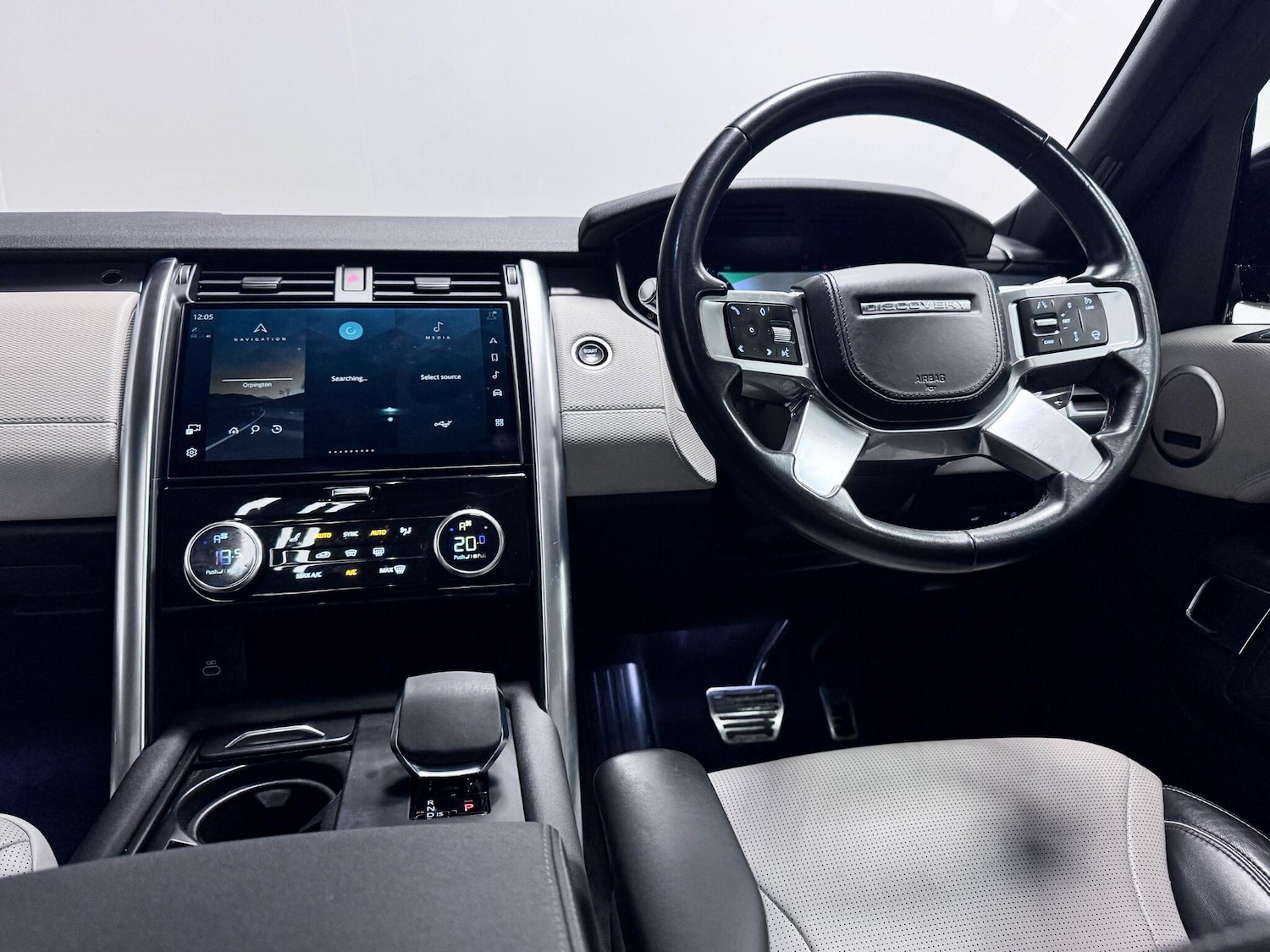 Used Land Rover Discovery 2021 for sale - 77411859: Photo 38