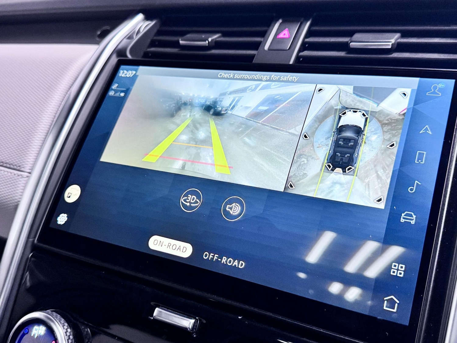 Used Land Rover Discovery 2021 for sale - 77411859: Photo 46